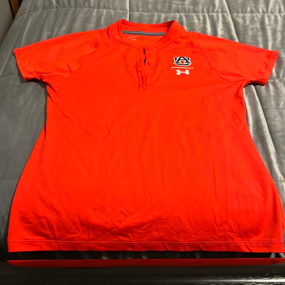Womens Auburn UA top